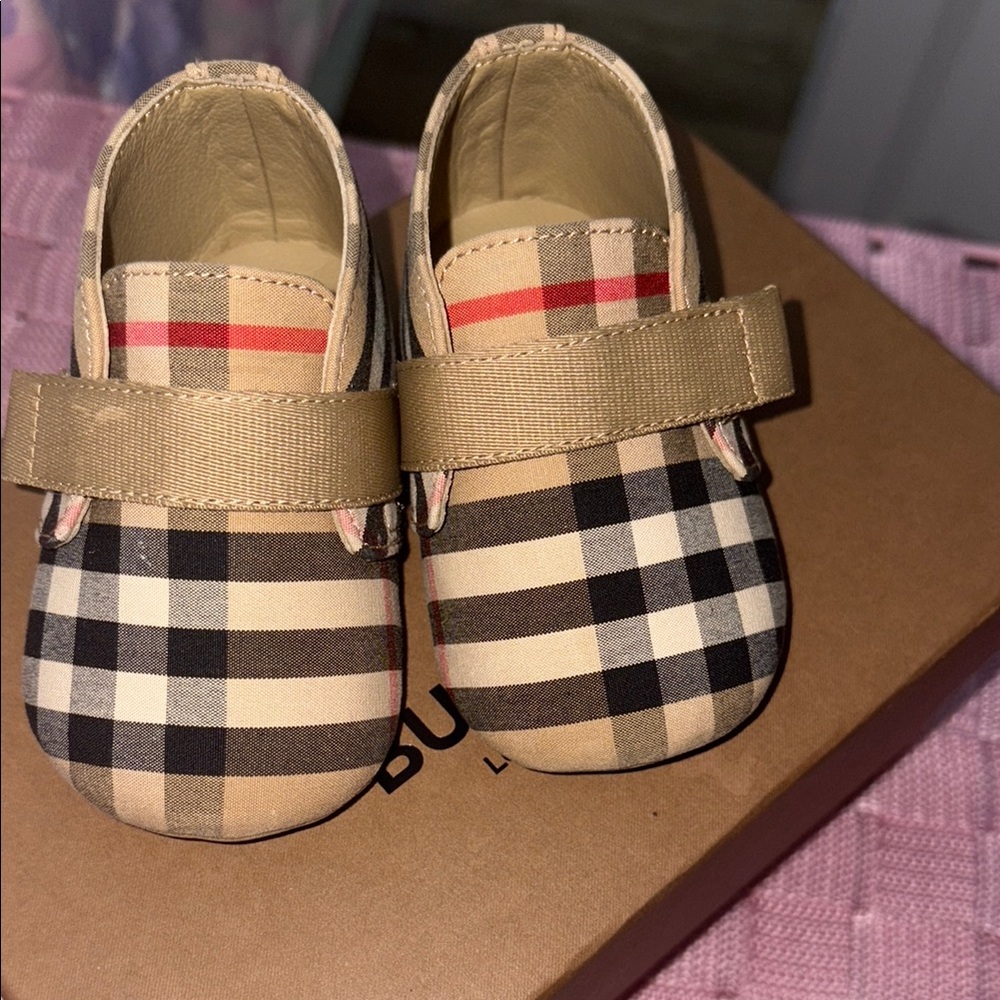 Burberry Kids Plaid Shoes - Tan and Black